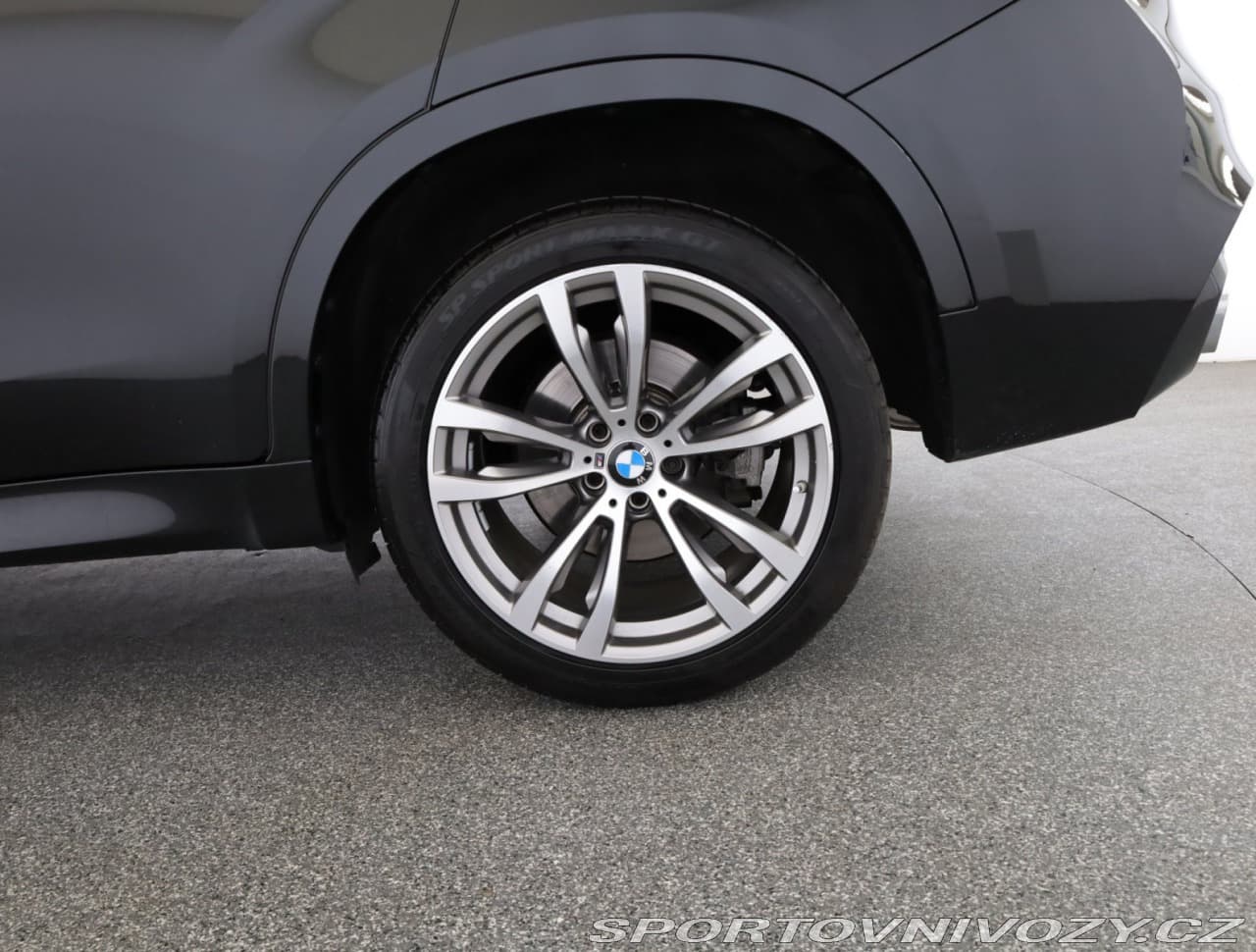 2017 BMW X6 - 20