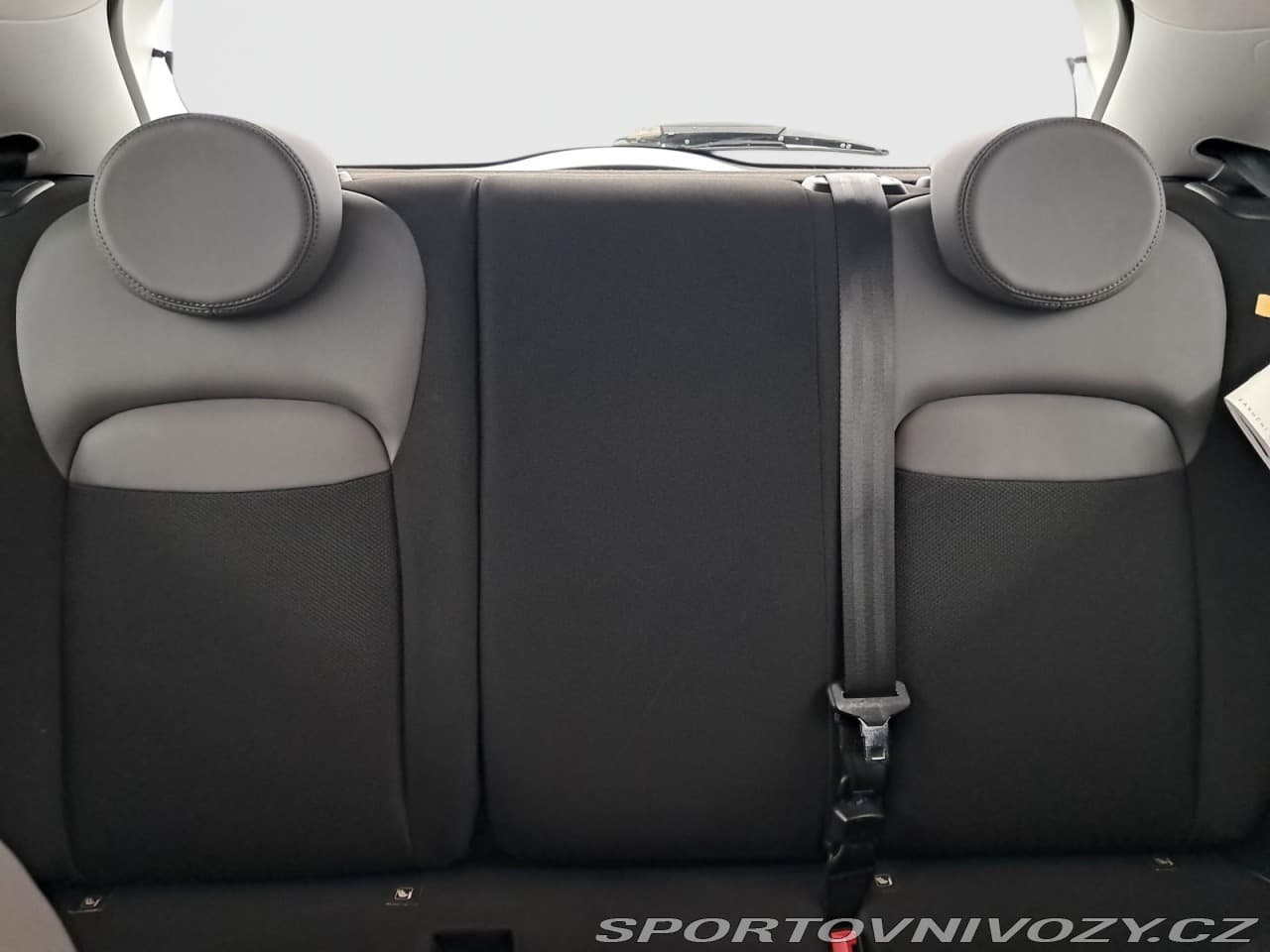 2016 Fiat 500 - 10