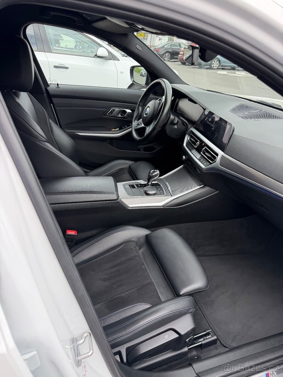 2019 BMW 3-SERIES - 9