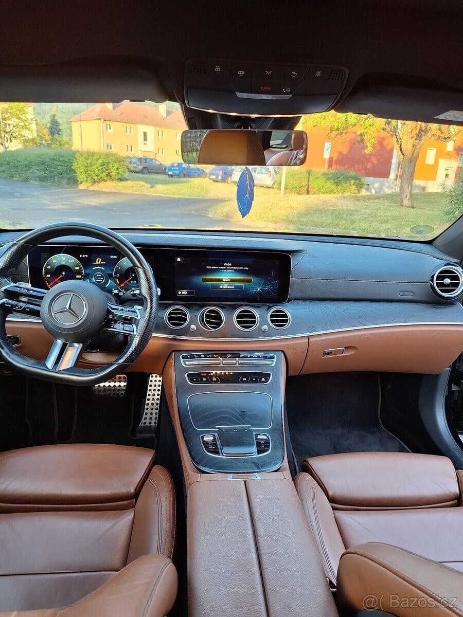 2021 Mercedes-Benz E-CLASS - 18