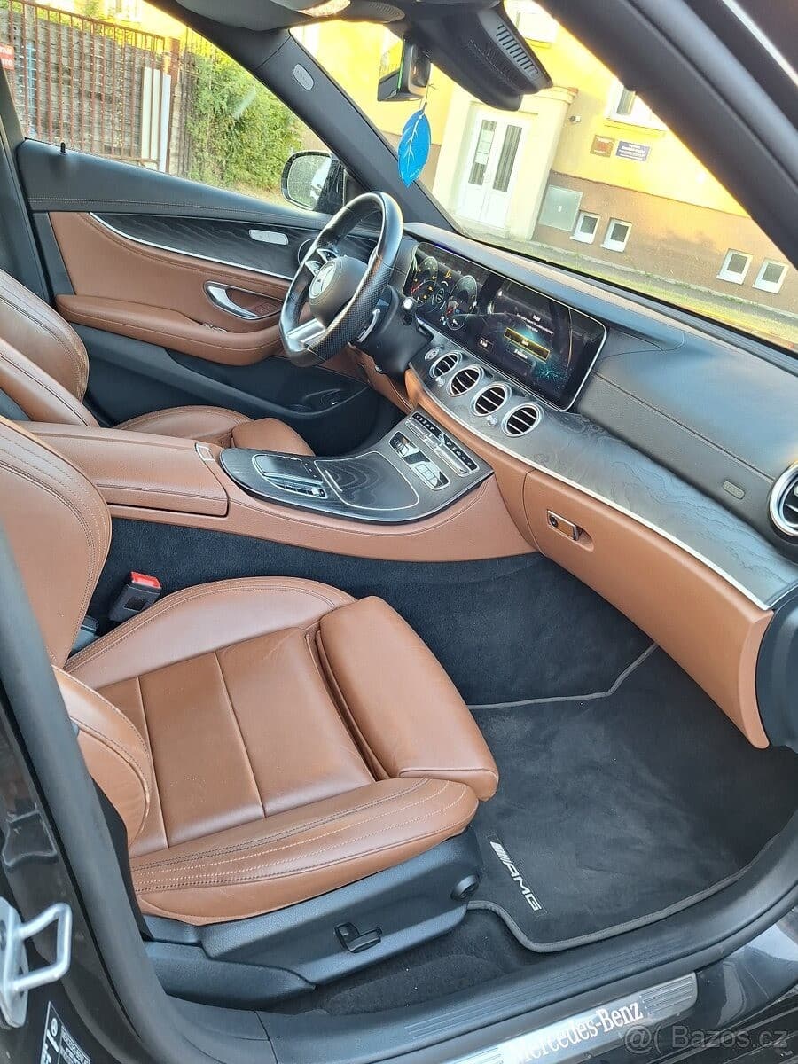 2021 Mercedes-Benz E-CLASS - 20