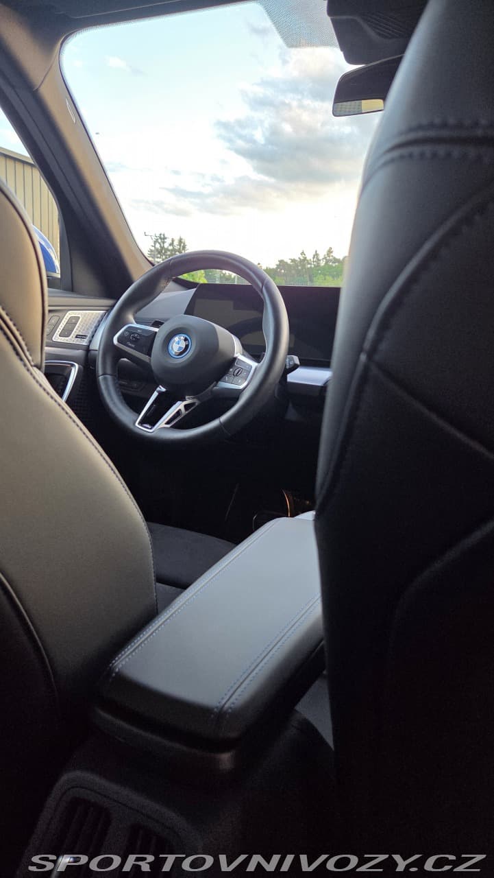 2025 BMW X1 - 13