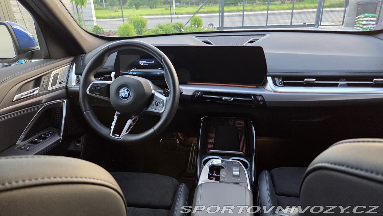 2025 BMW X1 - 9