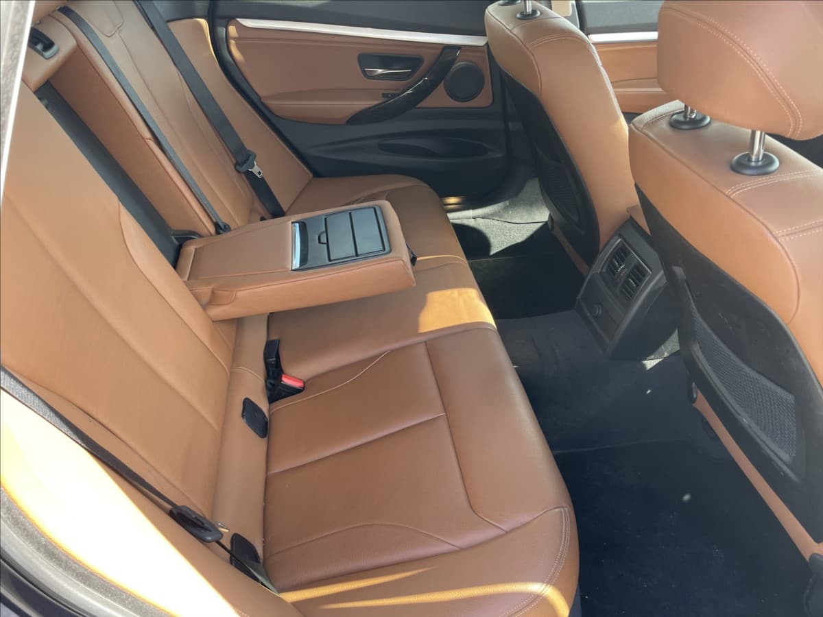 2015 BMW 3-SERIES - 11