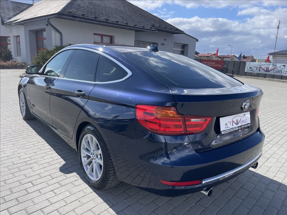 2015 BMW 3-SERIES - 3
