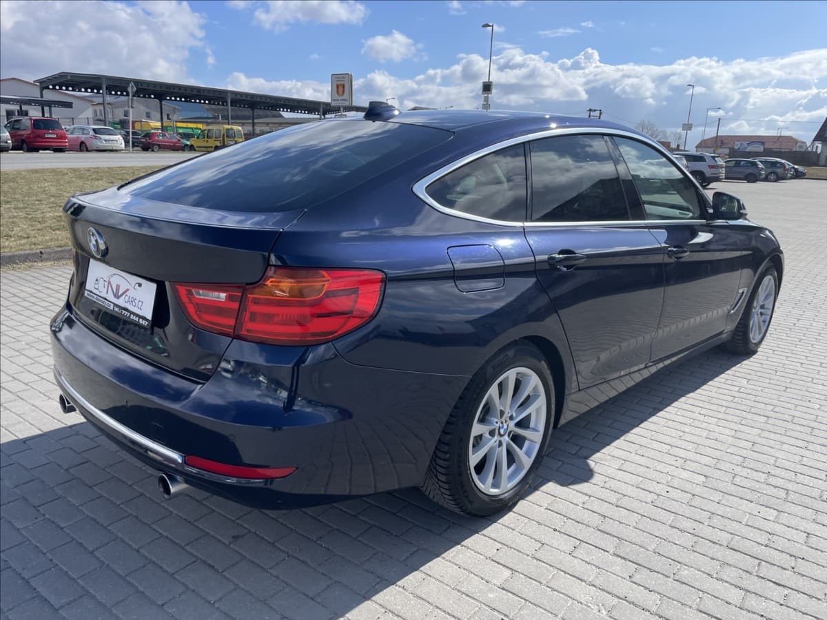 2015 BMW 3-SERIES - 4