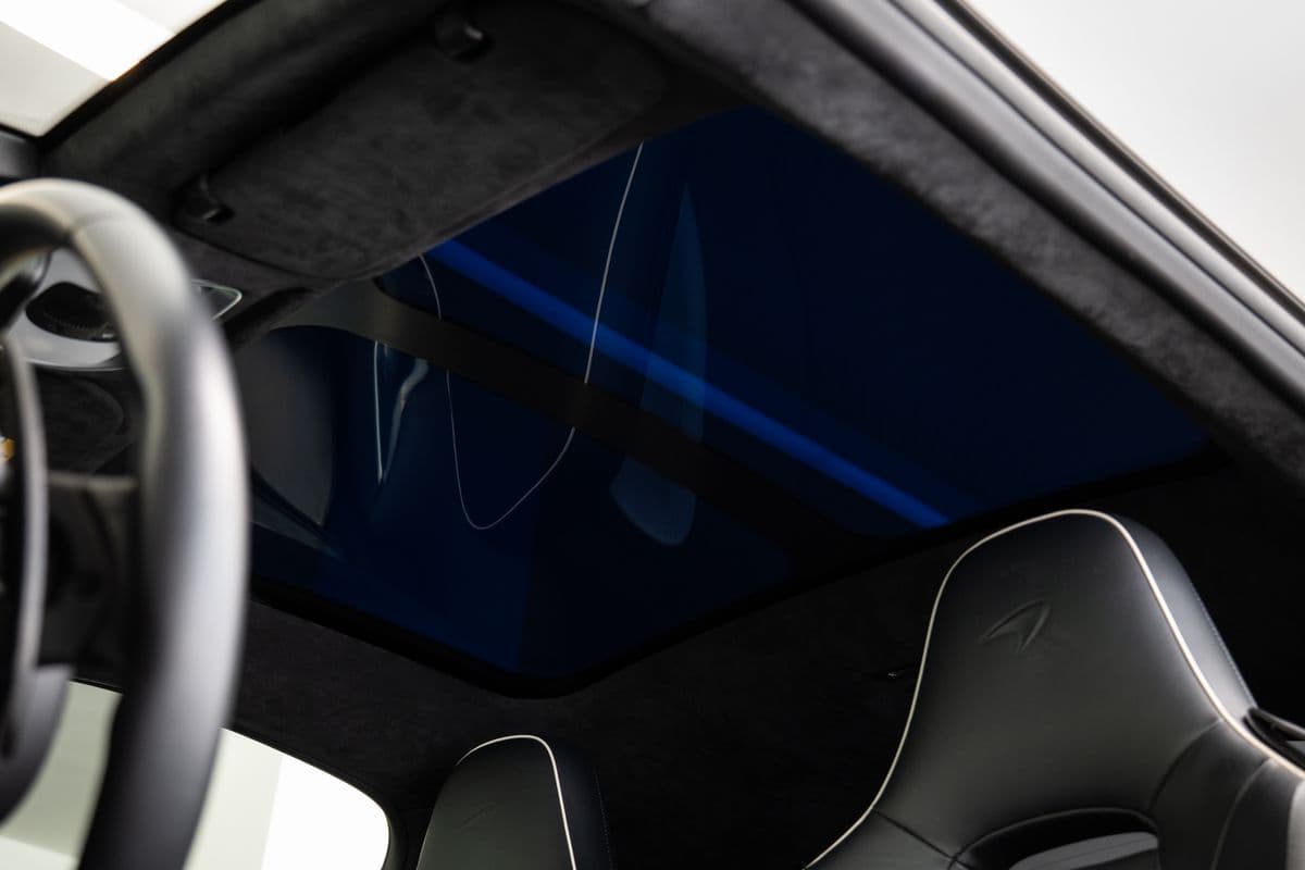 2022 McLaren OSTATNÍ - 20