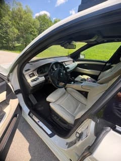 2012 BMW 5-SERIES - 4