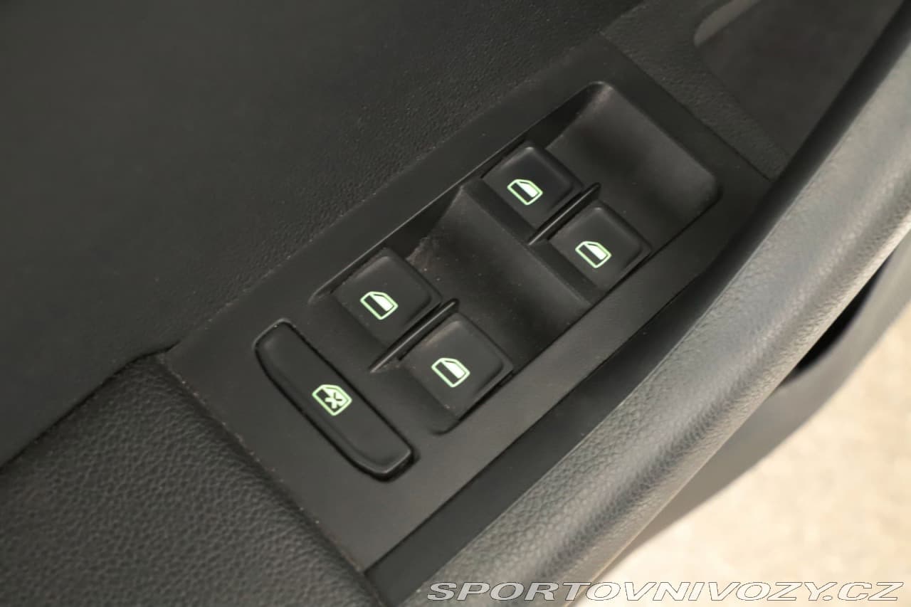 2016 Škoda OCTAVIA - 17
