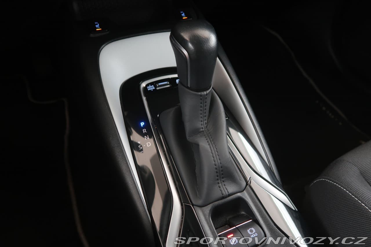 2021 Toyota COROLLA - 14