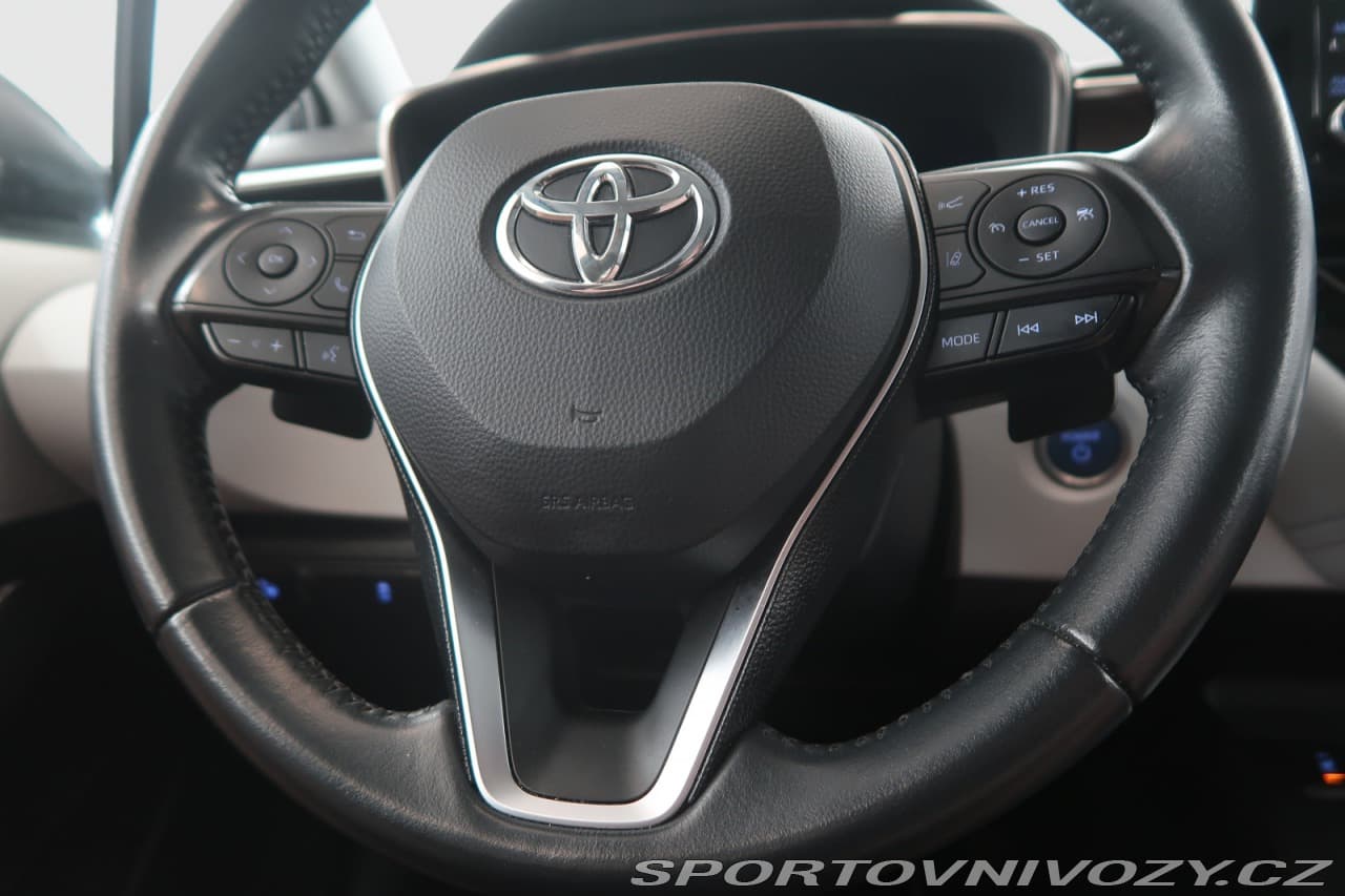 2021 Toyota COROLLA - 16