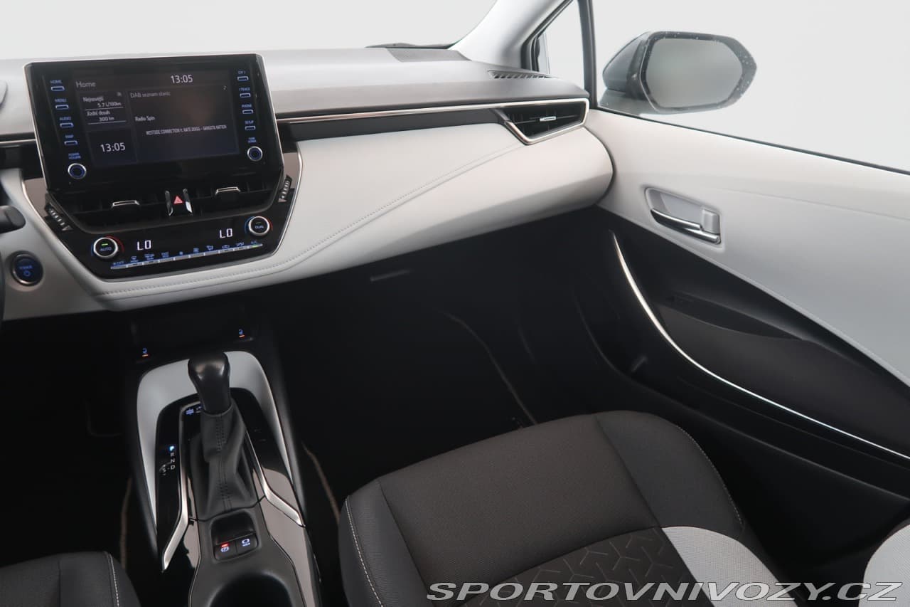 2021 Toyota COROLLA - 6