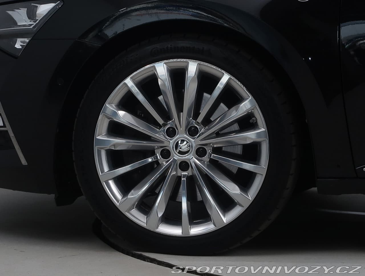 2020 Škoda SUPERB - 15