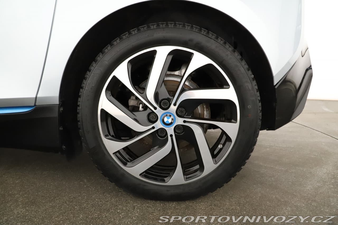 2014 BMW i3 - 12