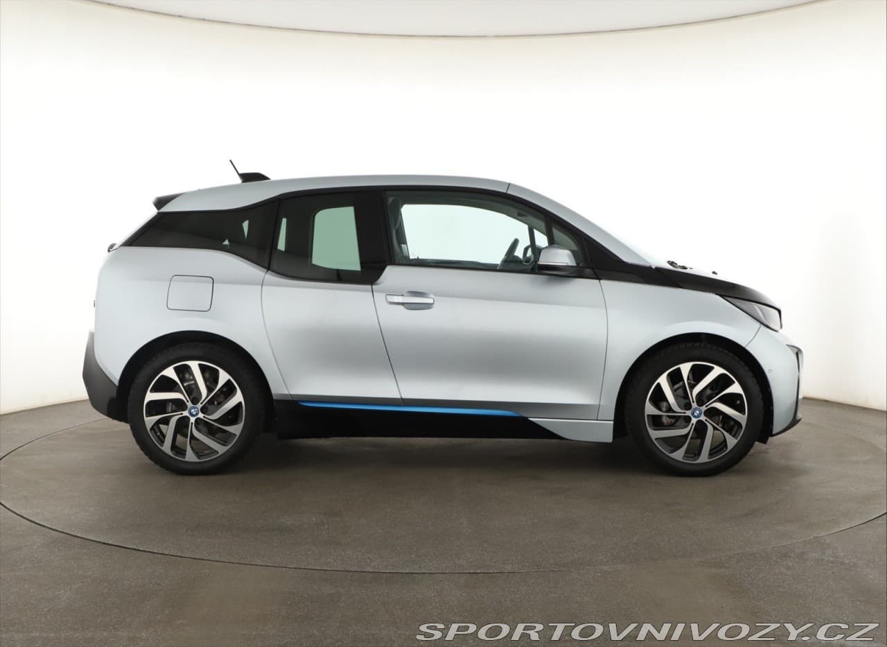 2014 BMW i3 - 6