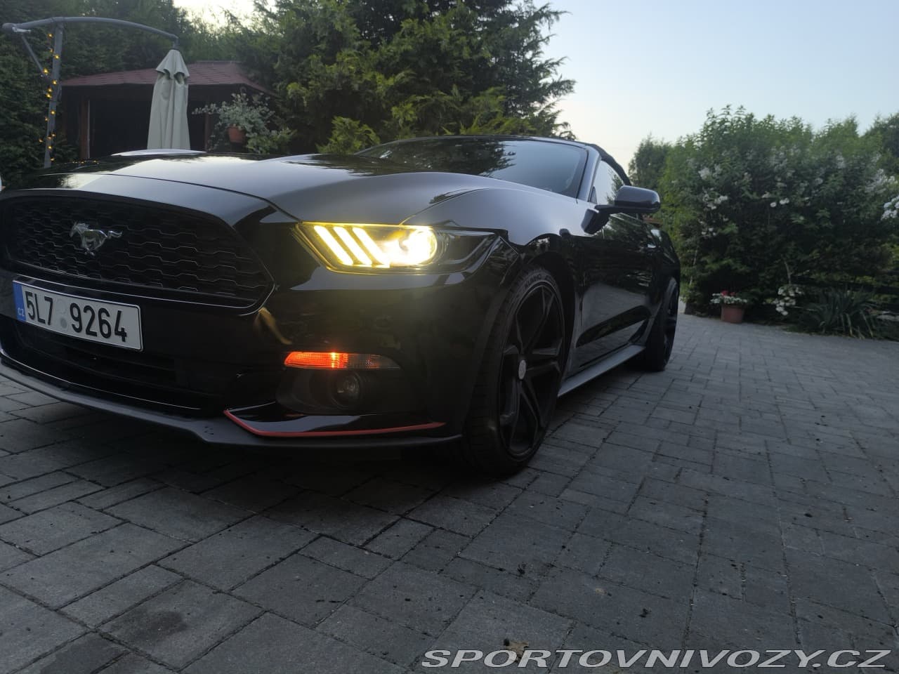 2016 Ford MUSTANG - 2