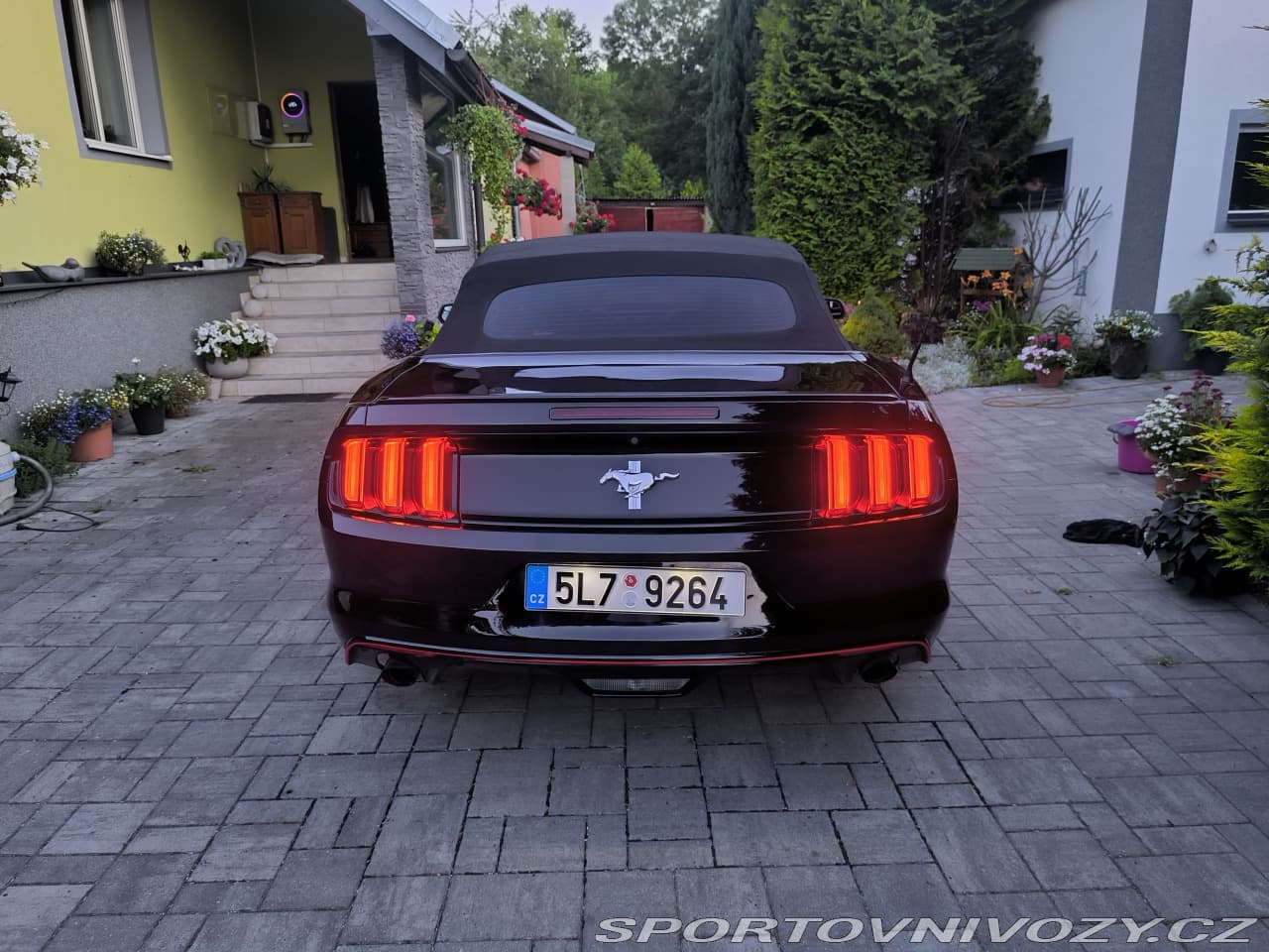 2016 Ford MUSTANG - 6