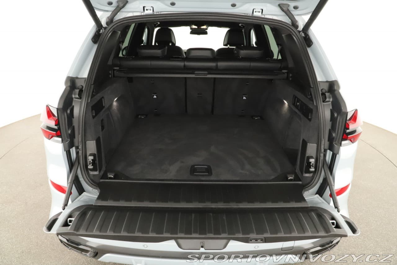 2025 BMW X5 - 11