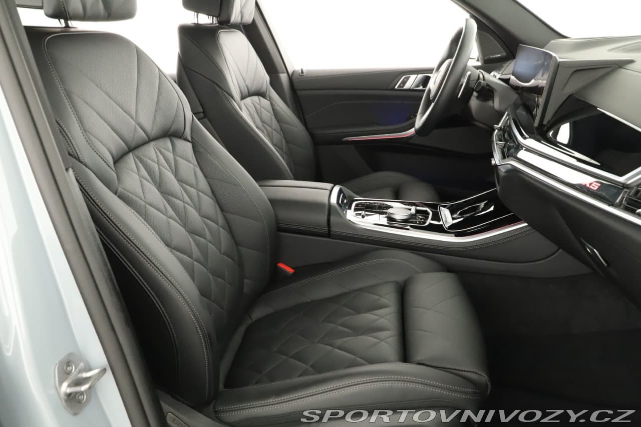 2025 BMW X5 - 7
