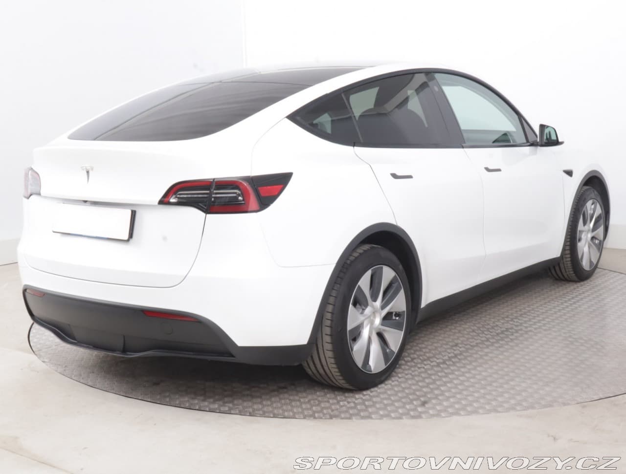 2023 Tesla MODEL Y - 5