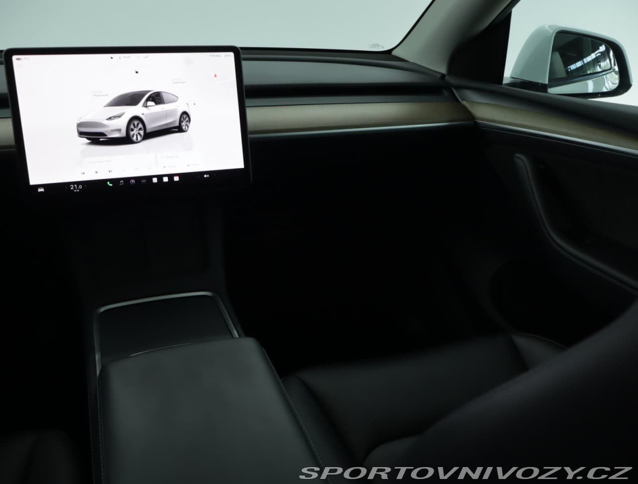 2023 Tesla MODEL Y - 8
