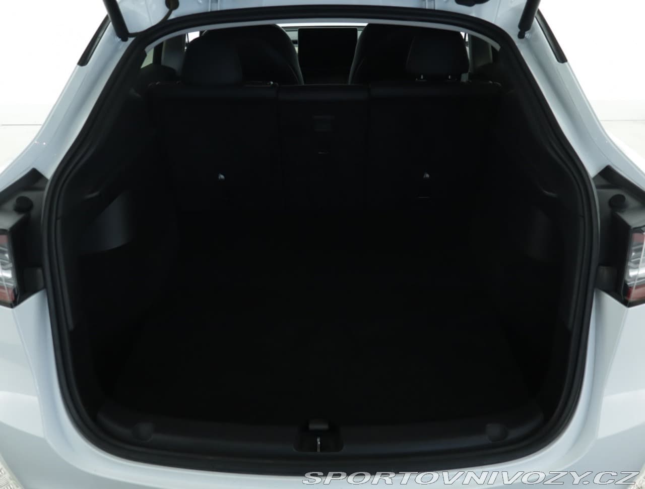 2023 Tesla MODEL Y - 14