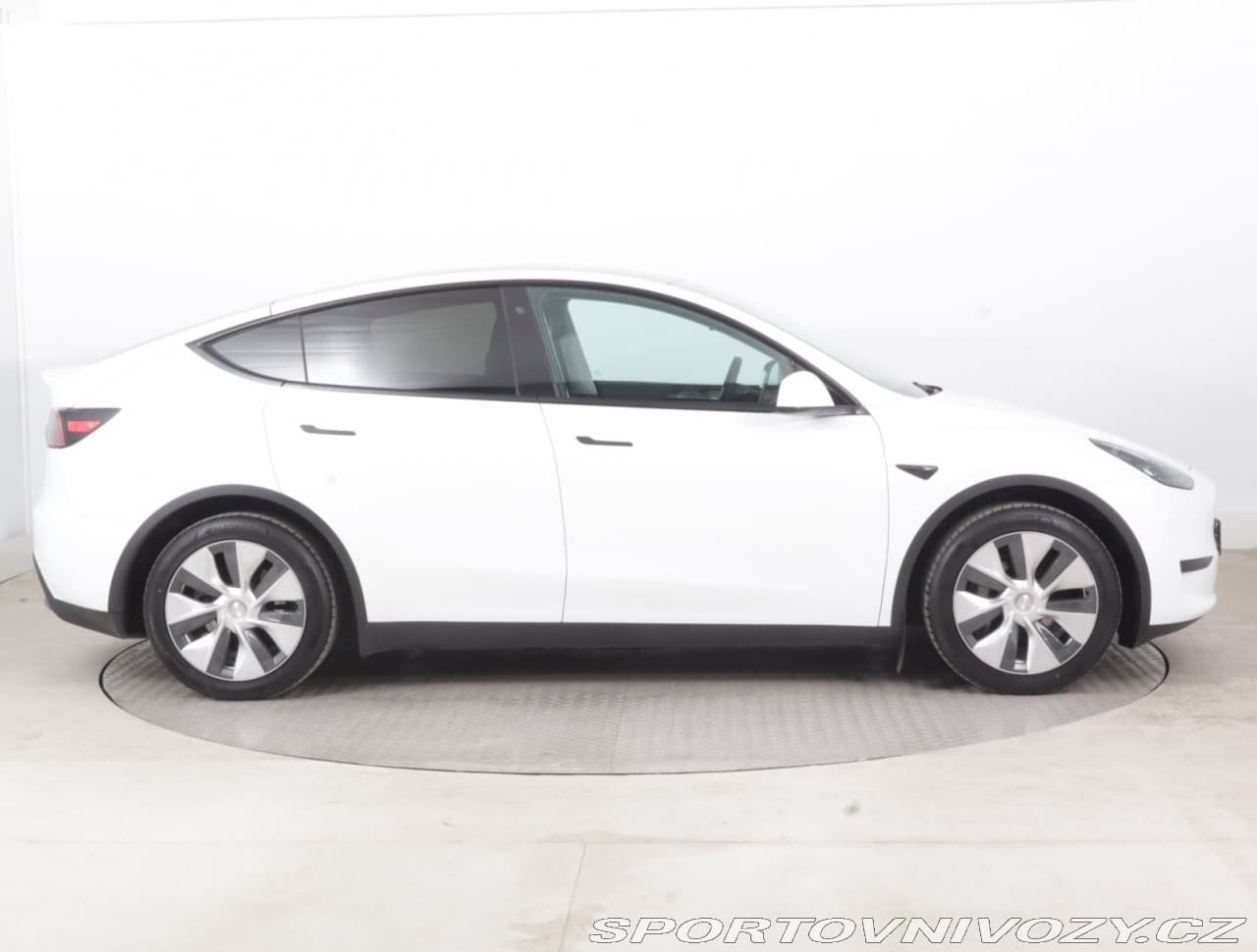 2023 Tesla MODEL Y - 6