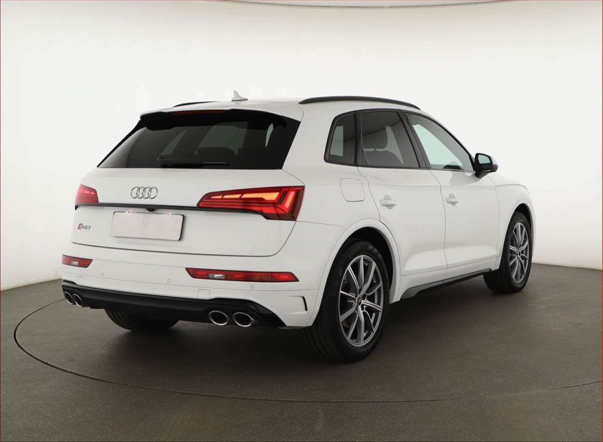 2022 Audi SQ5 - 5