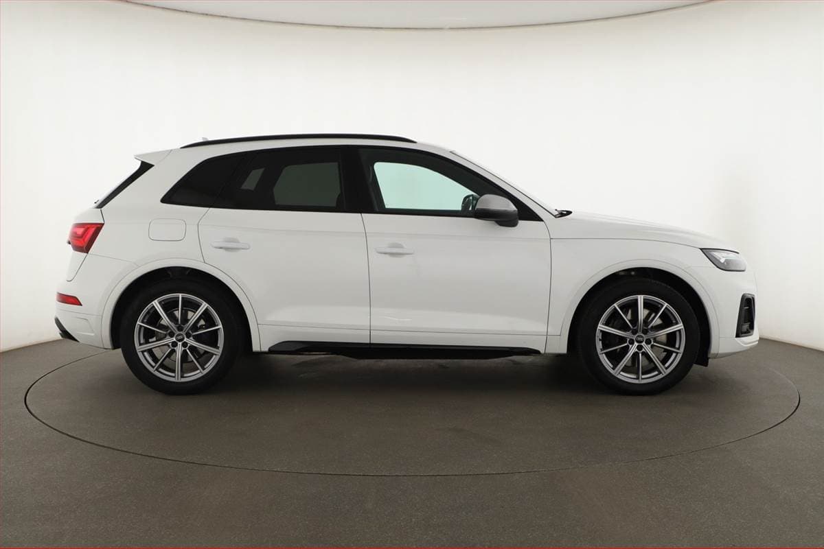 2022 Audi SQ5 - 6