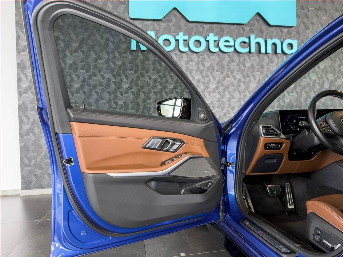 2023 BMW M3 - 12