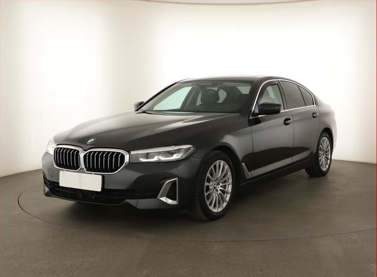 2023 BMW 5-SERIES - 2