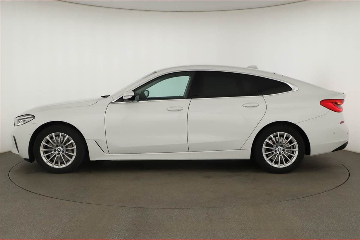 2022 BMW 6-SERIES - 3