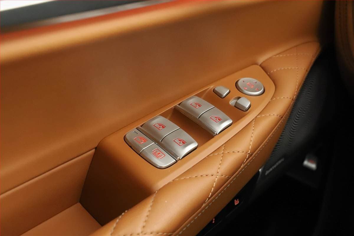 2019 BMW 7-SERIES - 15