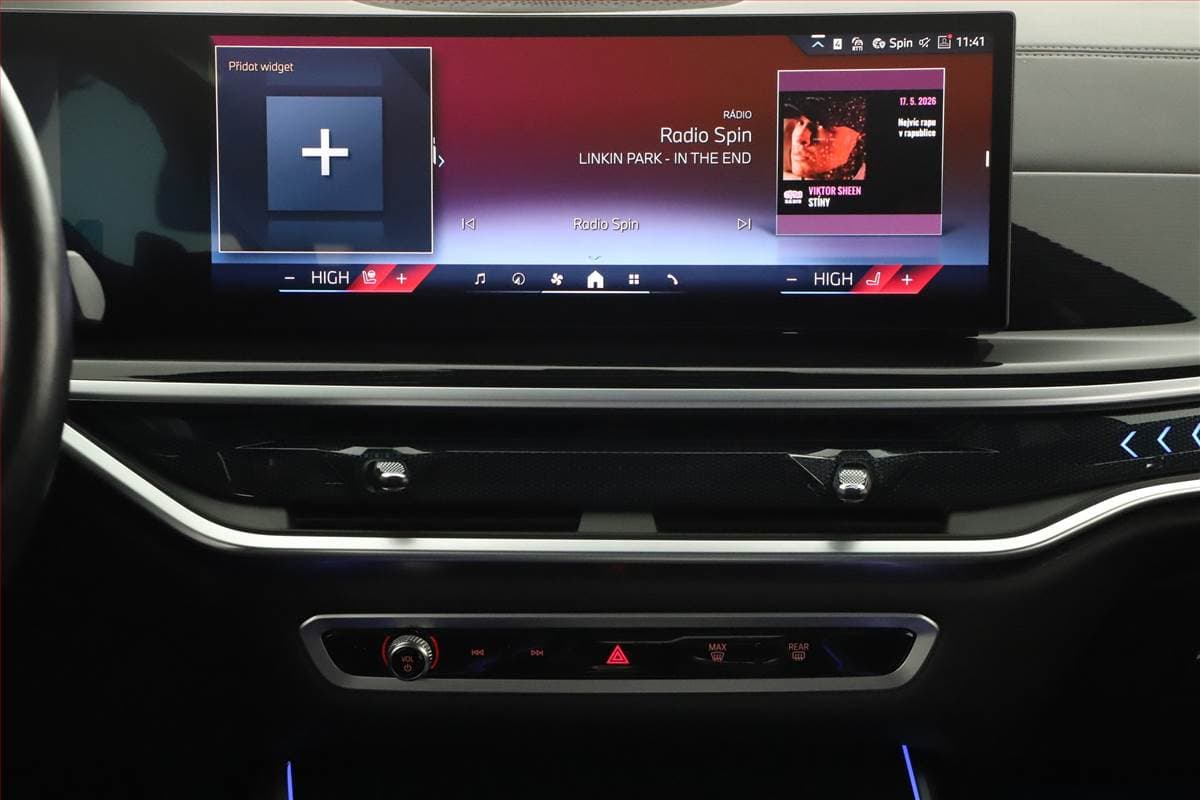 2023 BMW X5 - 11
