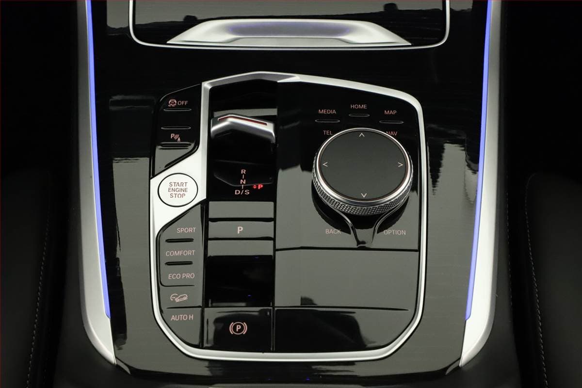 2023 BMW X5 - 12
