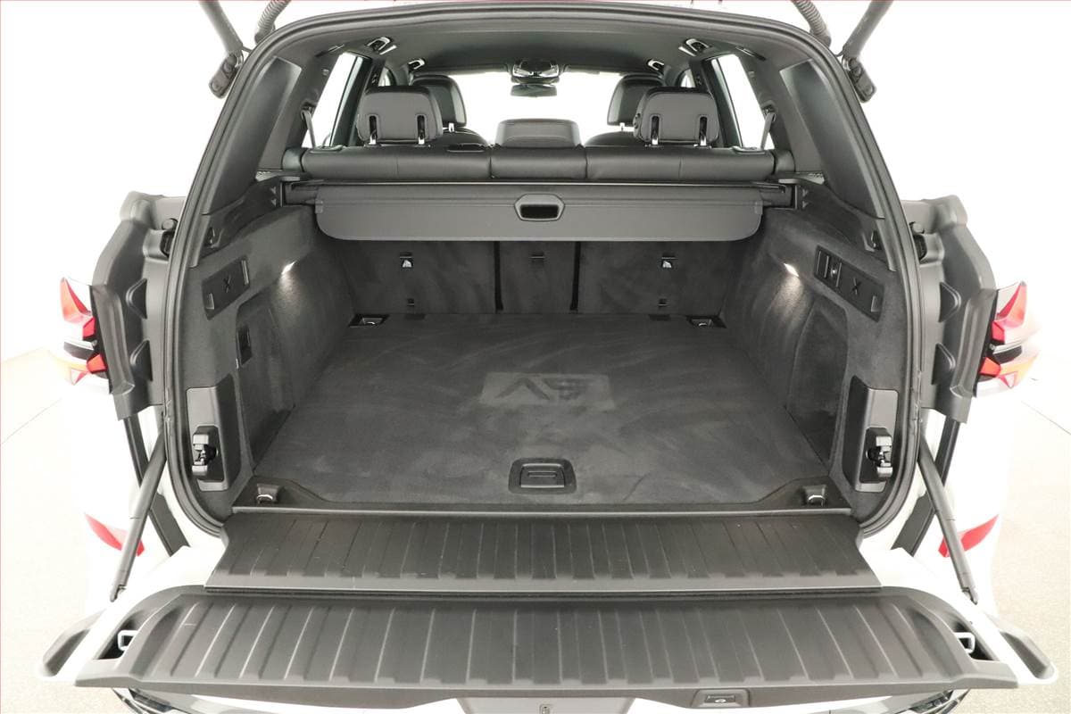 2023 BMW X5 - 19