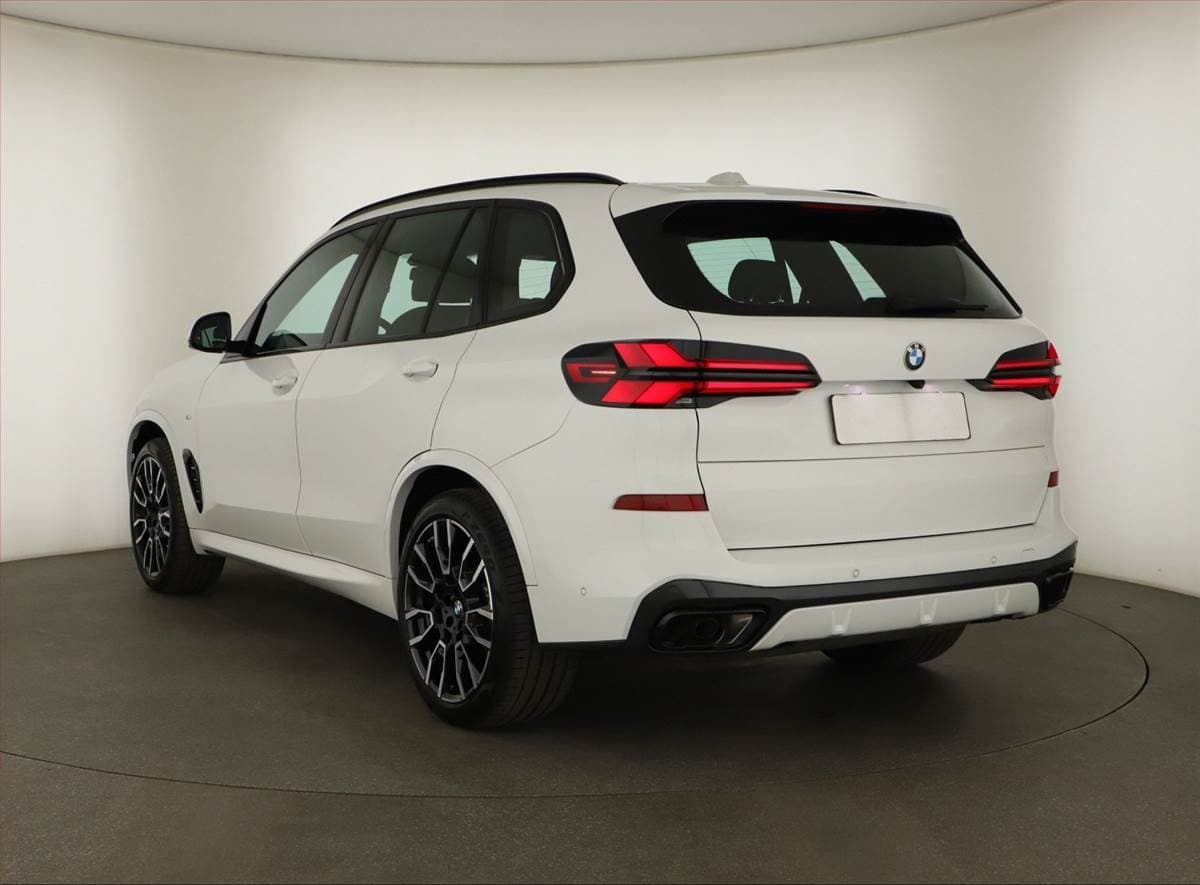 2023 BMW X5 - 4