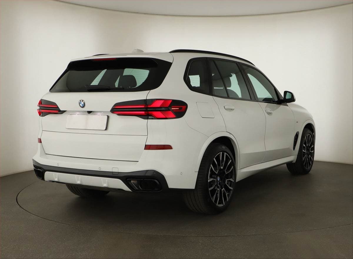 2023 BMW X5 - 5