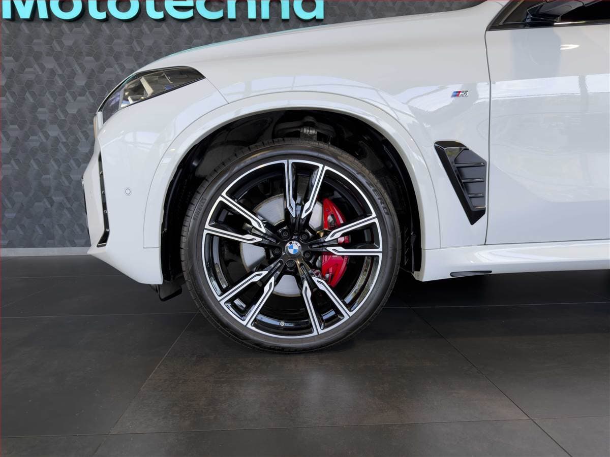 2025 BMW X5 - 11