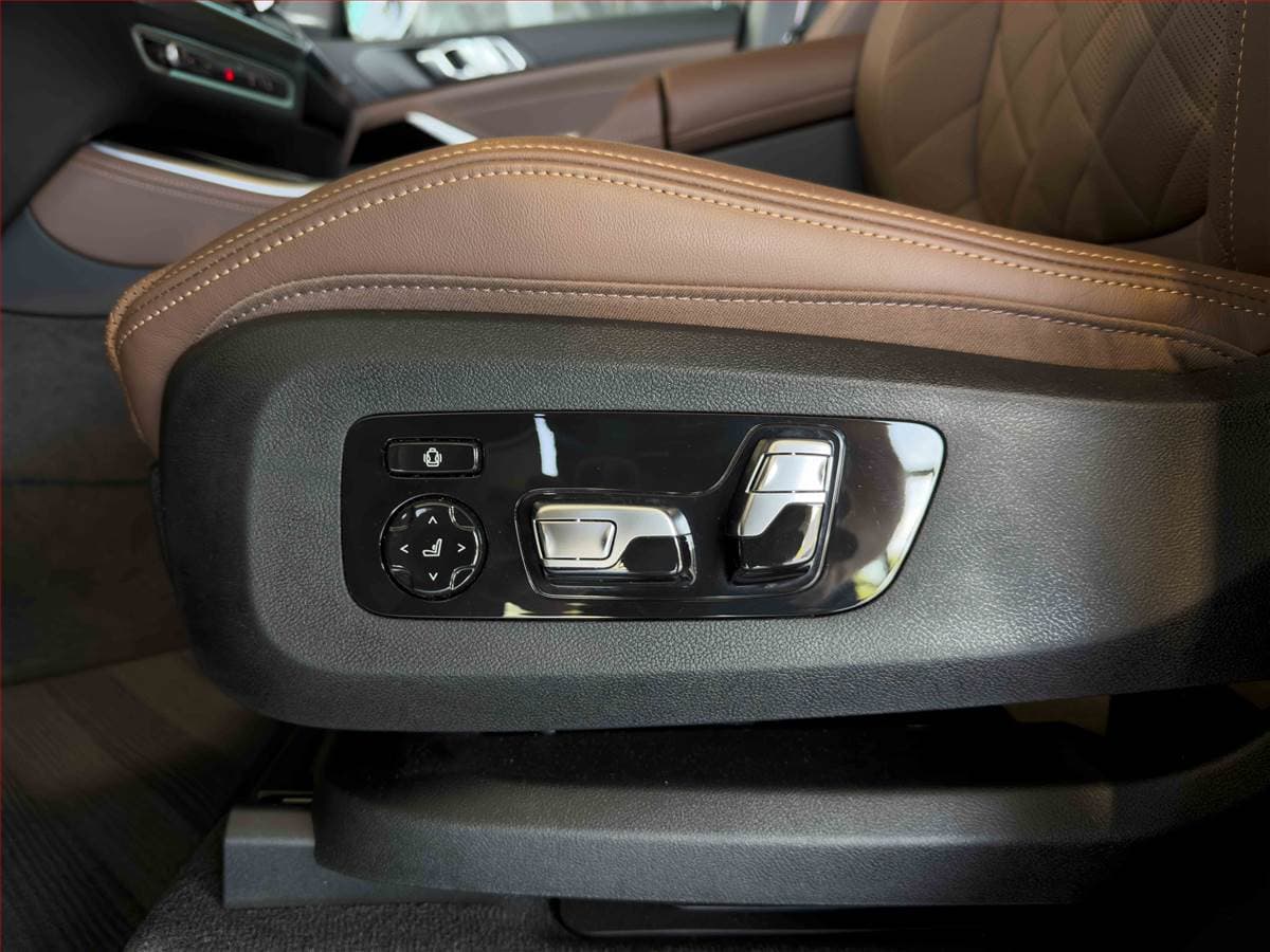 2025 BMW X5 - 15