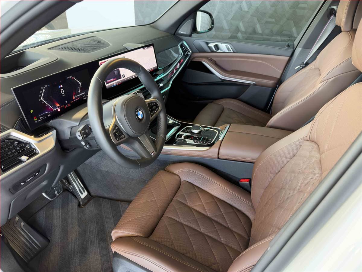 2025 BMW X5 - 16