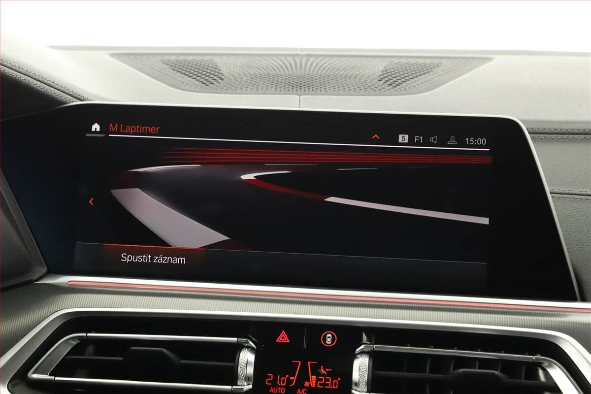 2022 BMW X6 - 18