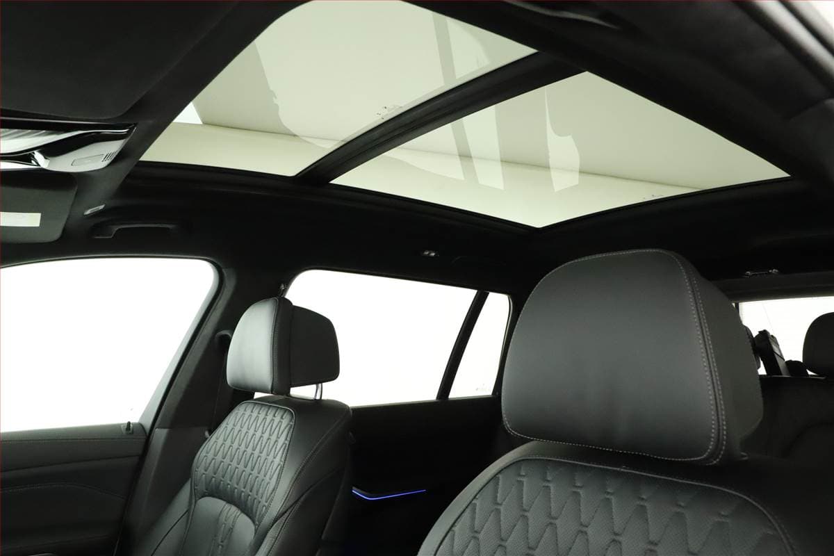 2024 BMW X7 - 14