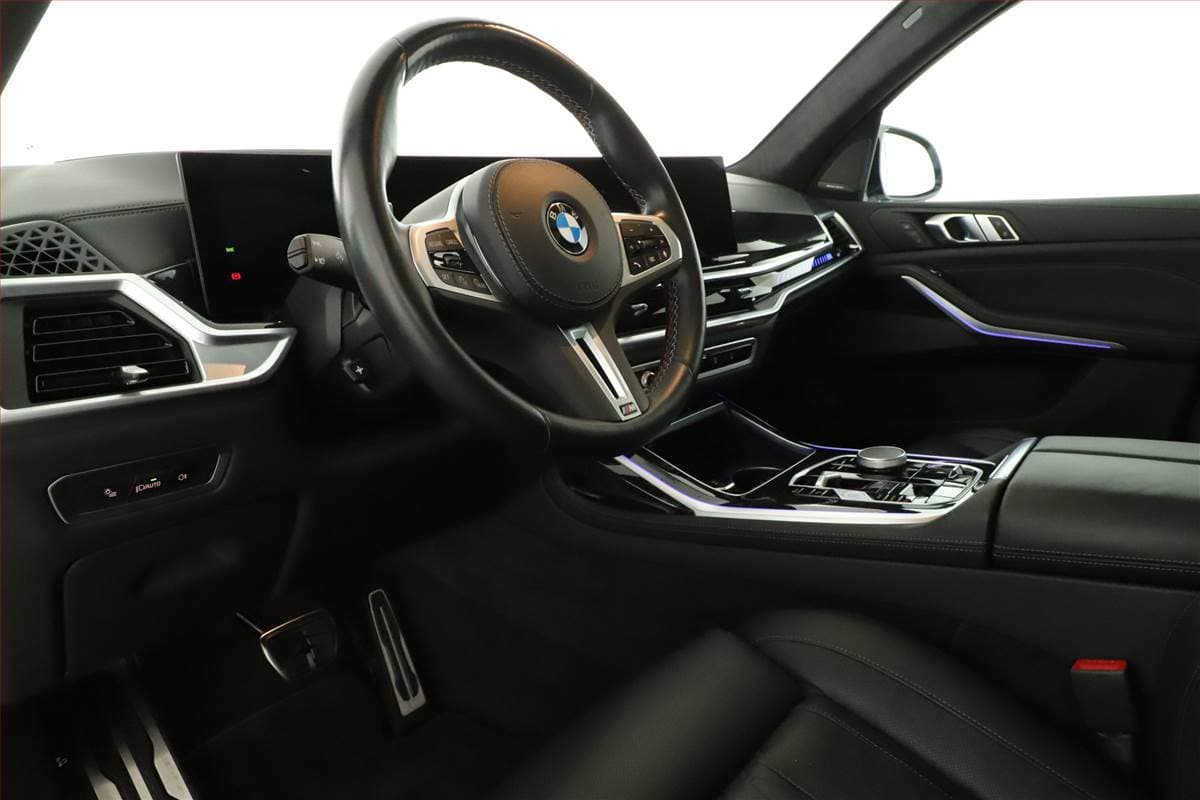 2024 BMW X7 - 19