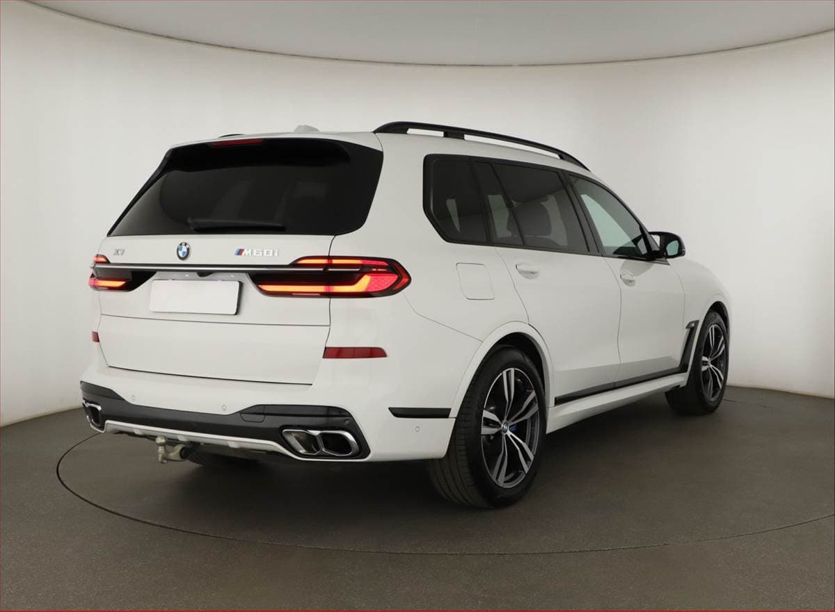 2024 BMW X7 - 5