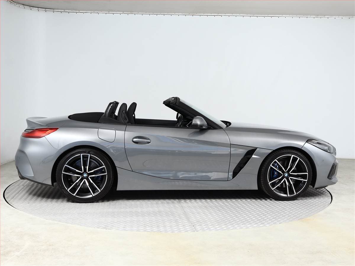 2024 BMW Z4 - 6