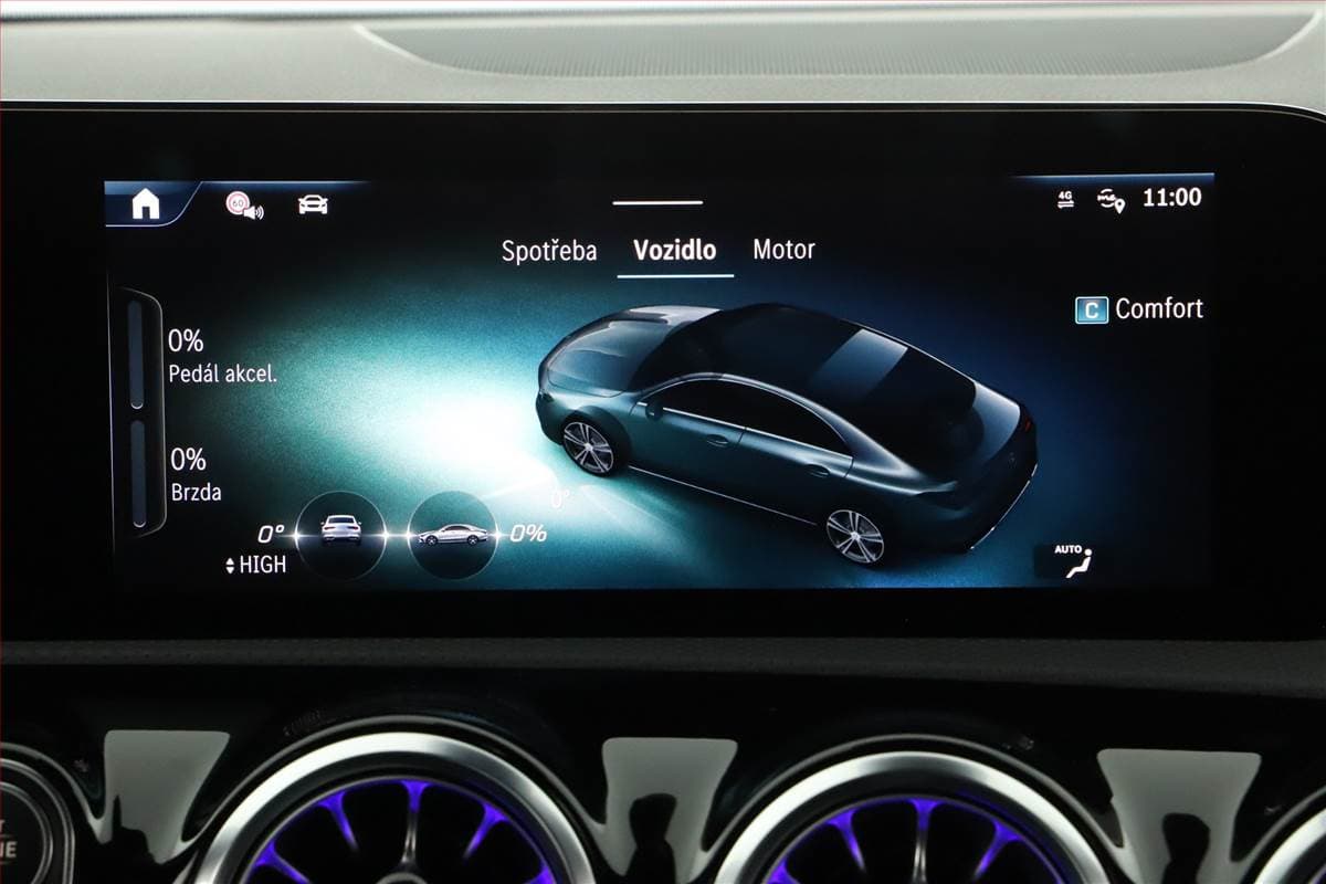 2025 Mercedes-Benz CLA - 16