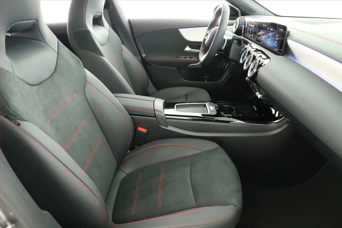 2025 Mercedes-Benz CLA - 7