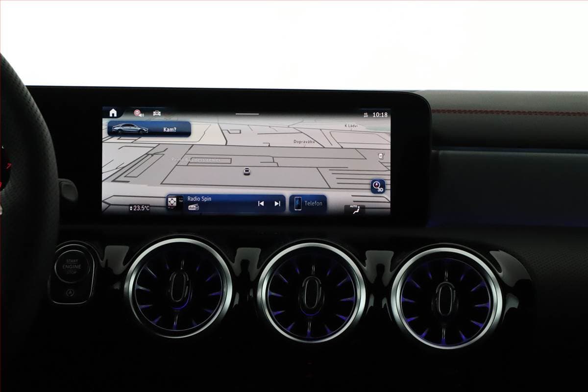 2025 Mercedes-Benz CLA - 13