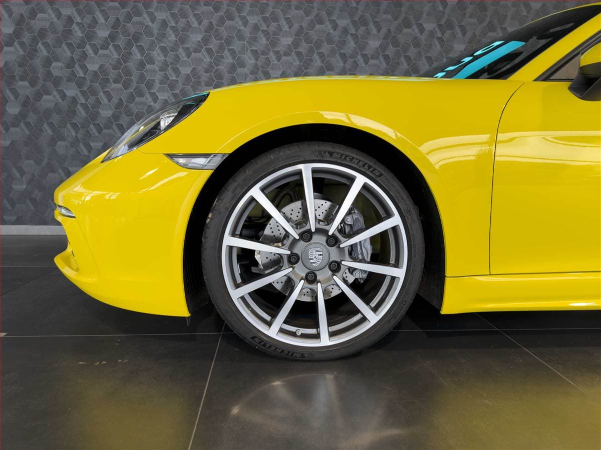 2019 Porsche BOXSTER - 10
